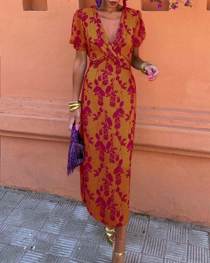 Abigail™ Chic Leaf Print V-Neck Dress