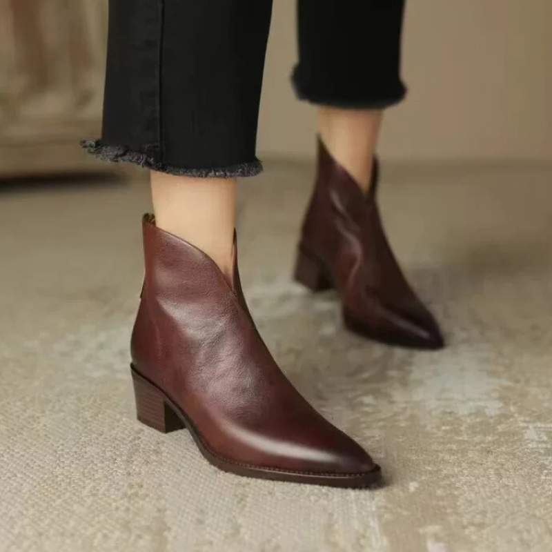 Sabrina™ Elegant Women’s Boots