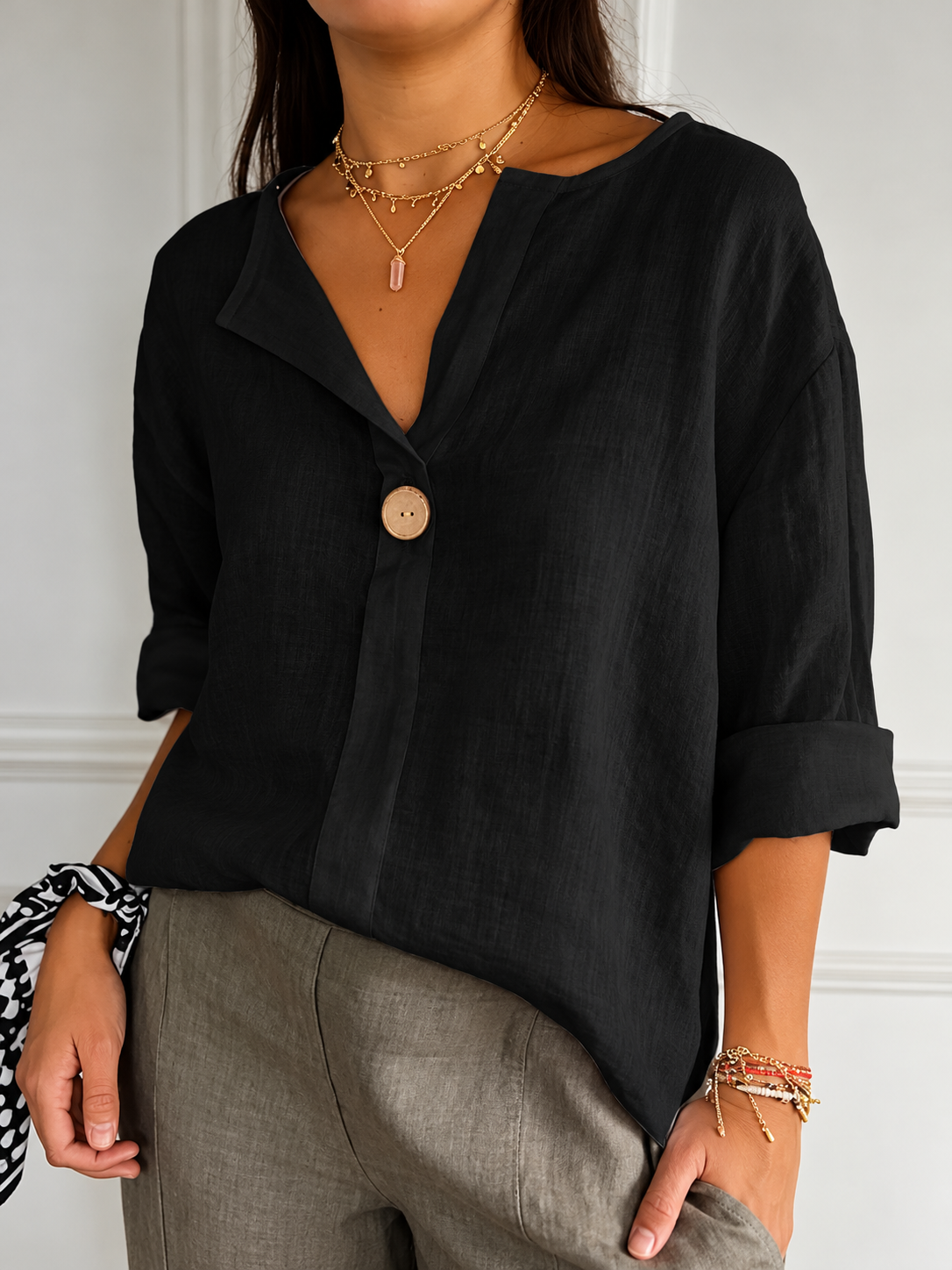 Iris™ | Relaxed V-Neck Linen Top